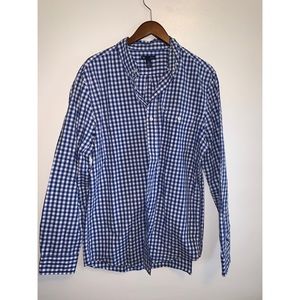 Men’s Size Large Gap Button Down